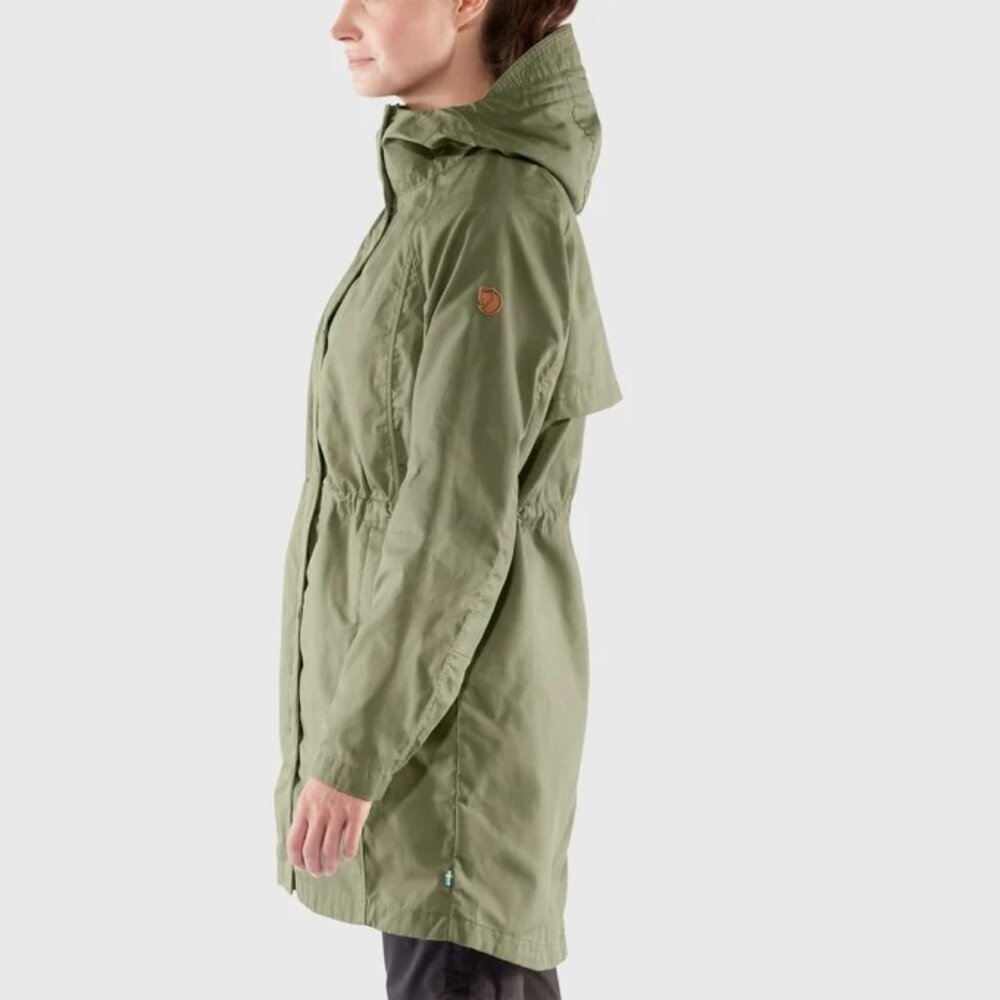 Fjallraven Green Karla Lite Jacket (Women's XS)